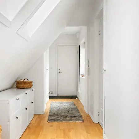 Scandinavian Hideaway I Private Balcony Μπέργκεν