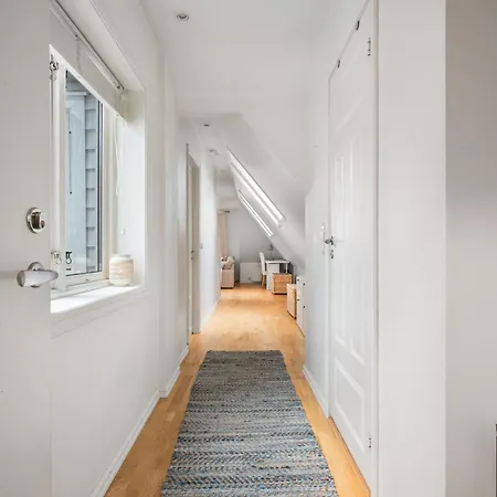 Scandinavian Hideaway I Private Balcony * Μπέργκεν