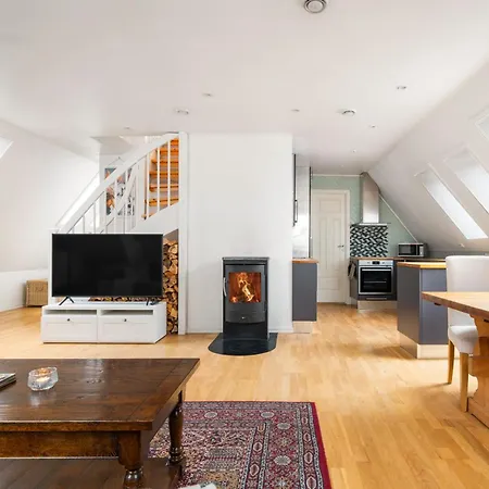 Διαμέρισμα Scandinavian Hideaway I Private Balcony Μπέργκεν